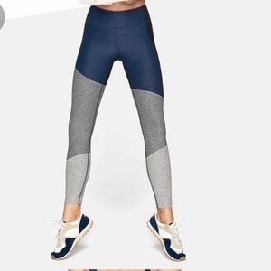 Great condition! Outdoor Voices 3/4 Warmup legging sz S